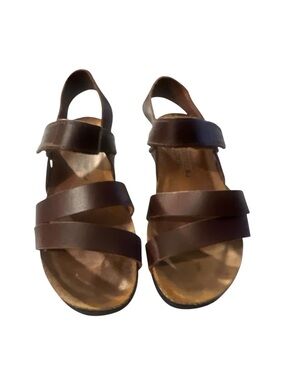 Naot Kayla 3 Strap Sandals Ladies Size 4 GUC!
